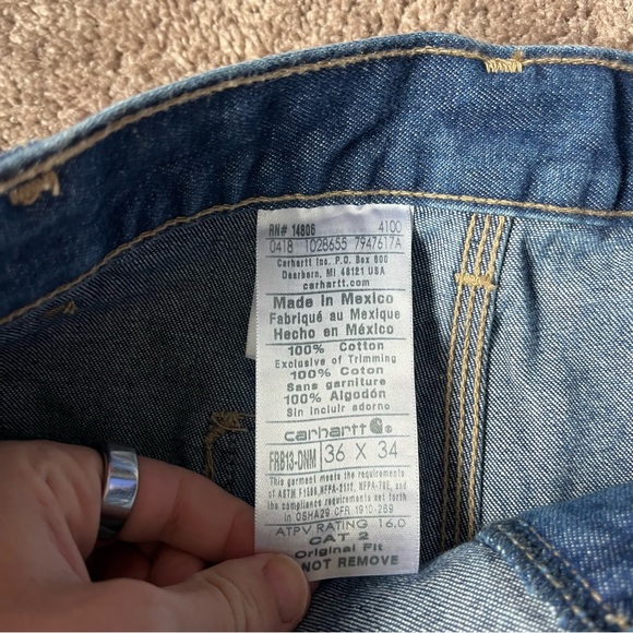 Carhartt FR Men's 36 x 34 2112 CAT2 Cargo Denim Pants - Picture 8 of 8